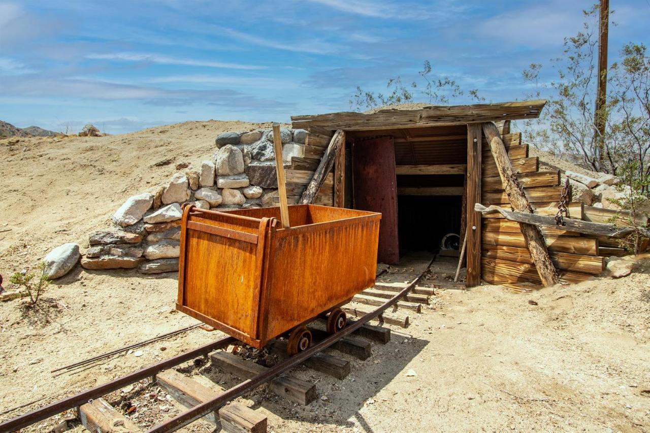 @ Marbella Lane - The Wine Mine Desert Escape Joshua Tree Extérieur photo
