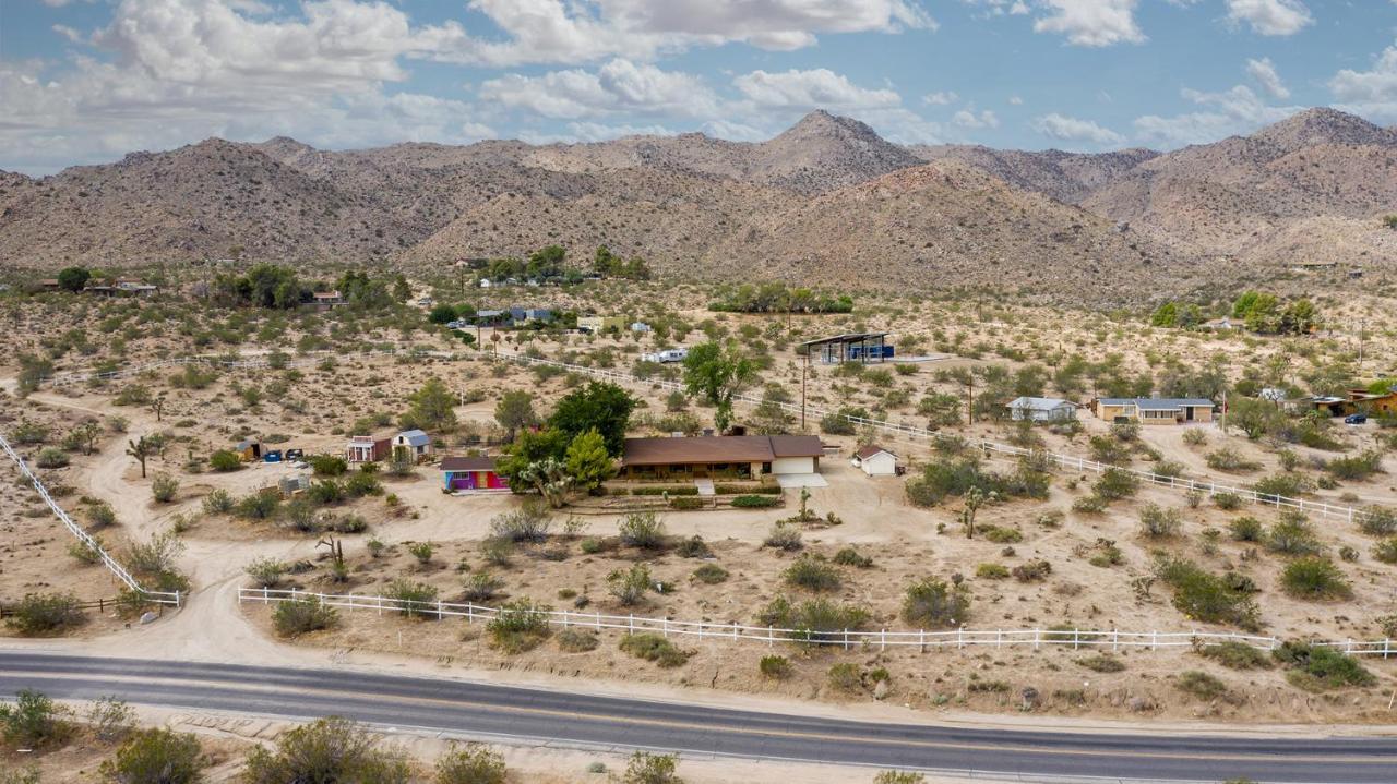 @ Marbella Lane - The Wine Mine Desert Escape Joshua Tree Extérieur photo
